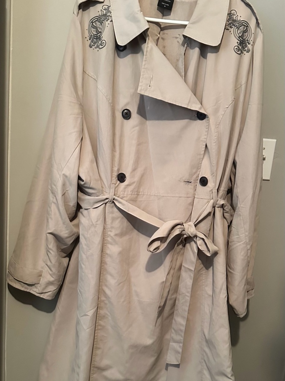 torrid Harry Potter Beige Embroidered Double-Breasted Trench Coat with Waist Tie